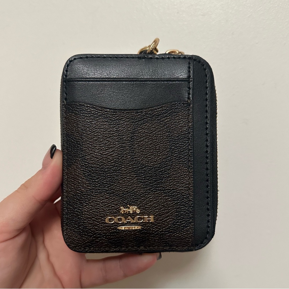 Coach Zip Card Case in Signature Dark Canvas - Like New ✨